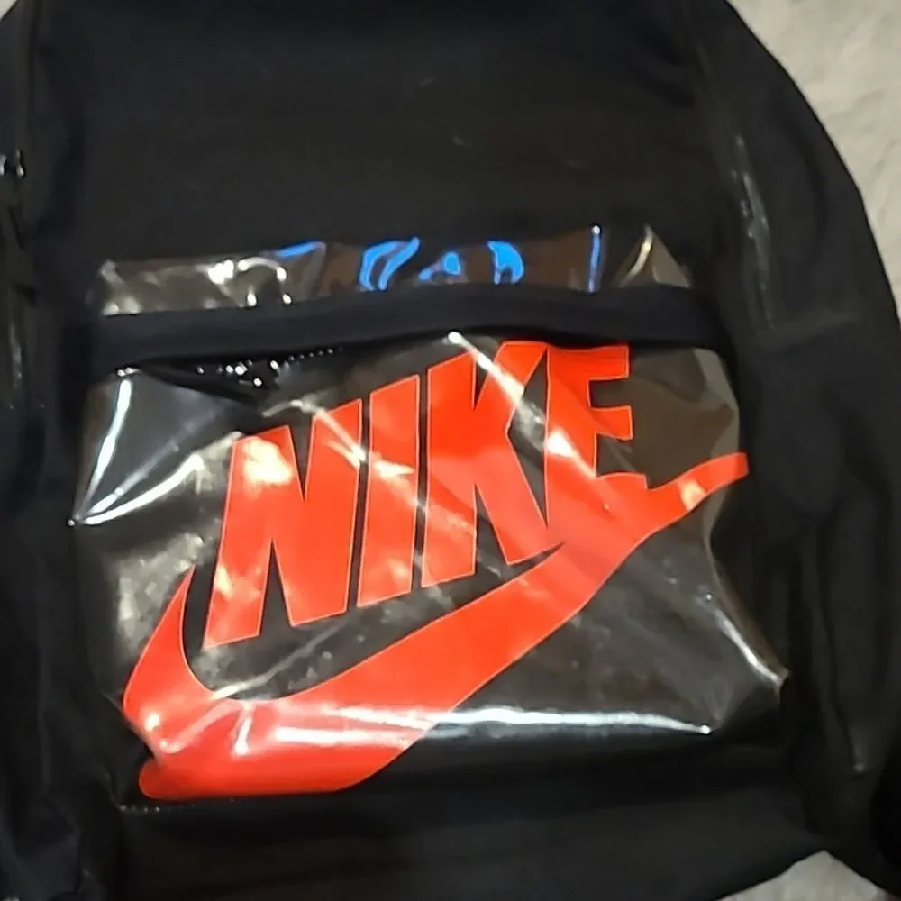 Nike heritage 2.0 black and red‎ logo back pack